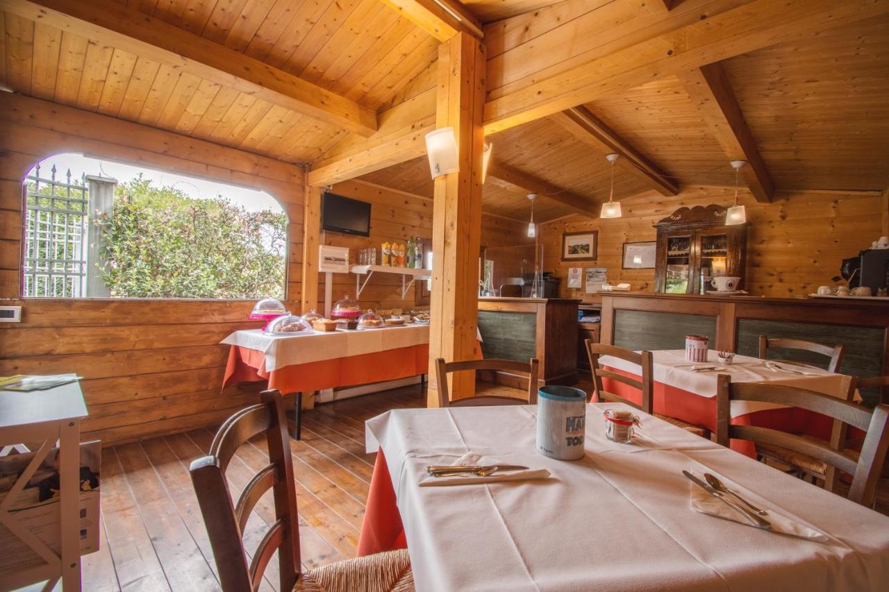 Casa Vacanze Vecchio Granaio マジョーネ エクステリア 写真
