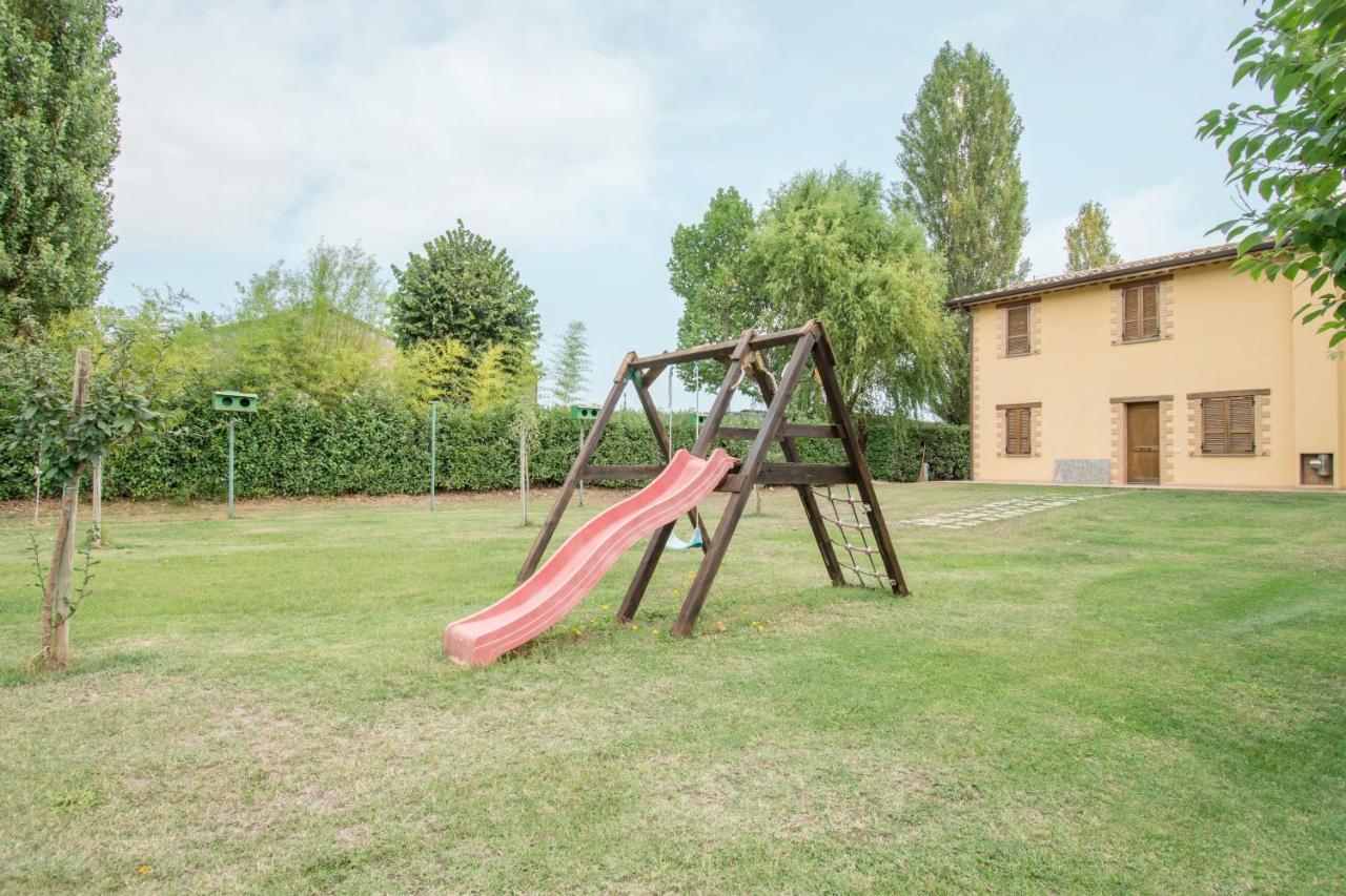 Casa Vacanze Vecchio Granaio マジョーネ エクステリア 写真