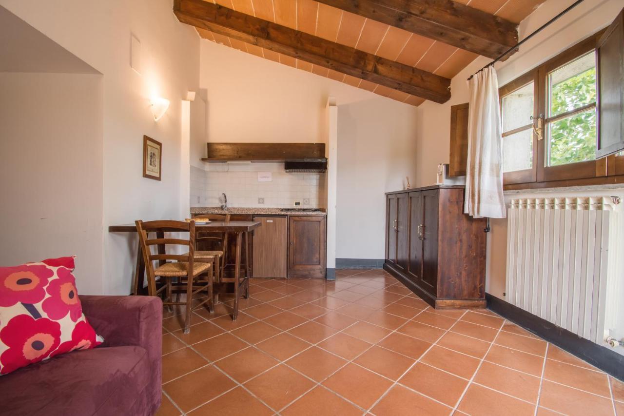 Casa Vacanze Vecchio Granaio マジョーネ エクステリア 写真