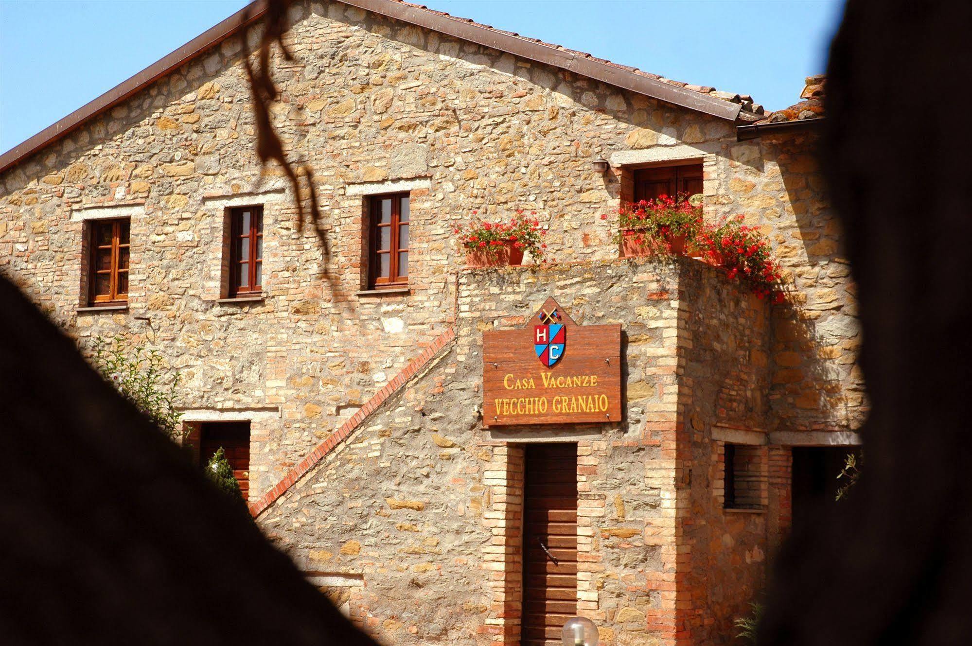 Casa Vacanze Vecchio Granaio マジョーネ エクステリア 写真