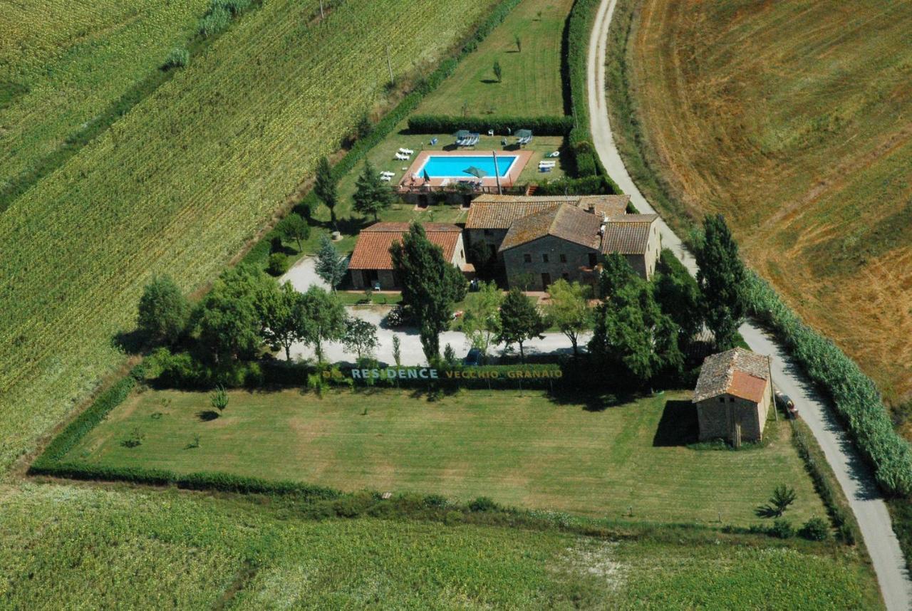 Casa Vacanze Vecchio Granaio マジョーネ 部屋 写真