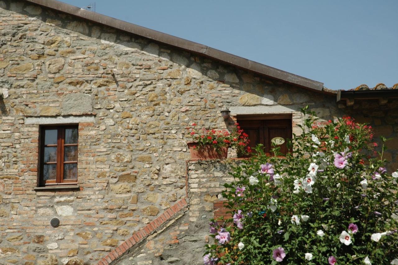 Casa Vacanze Vecchio Granaio マジョーネ エクステリア 写真